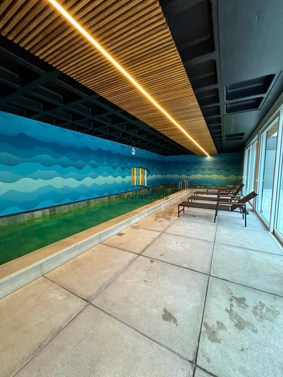 Excelente Studio mobiliado com vaga coberta no Living Resort House