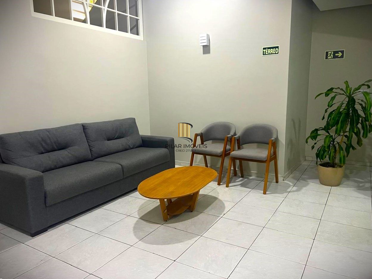 APARTAMENTO 2 DORMITÓRIOS COM VISTA DESLUMBRANTE NO CENTRO DA CIDADE.