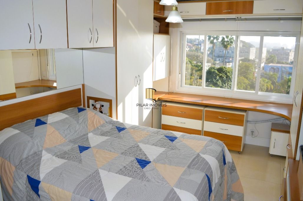 Impecável apto. 2 dormitórios -1 suíte, semimobiliado com linda vista e próximo ao Catamarã no Centro de Guaiba