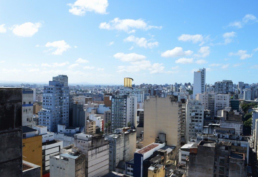 ANDAR INTEIRO NA GALERIA MALCOM 22º - SALA COMERCIAL LINDA E REFORMADA