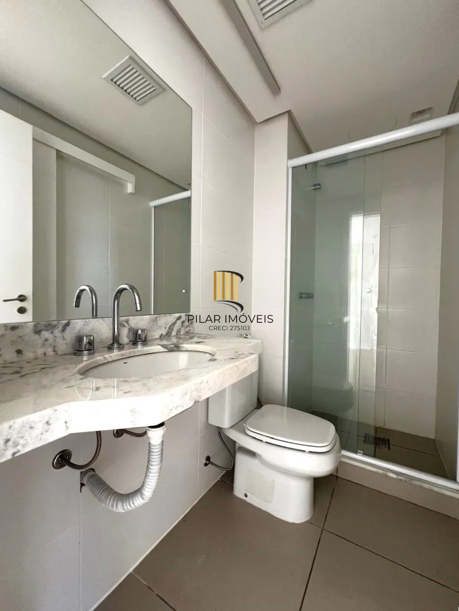 Apartamento 1 dormitório com vaga no Mont´t Serrat