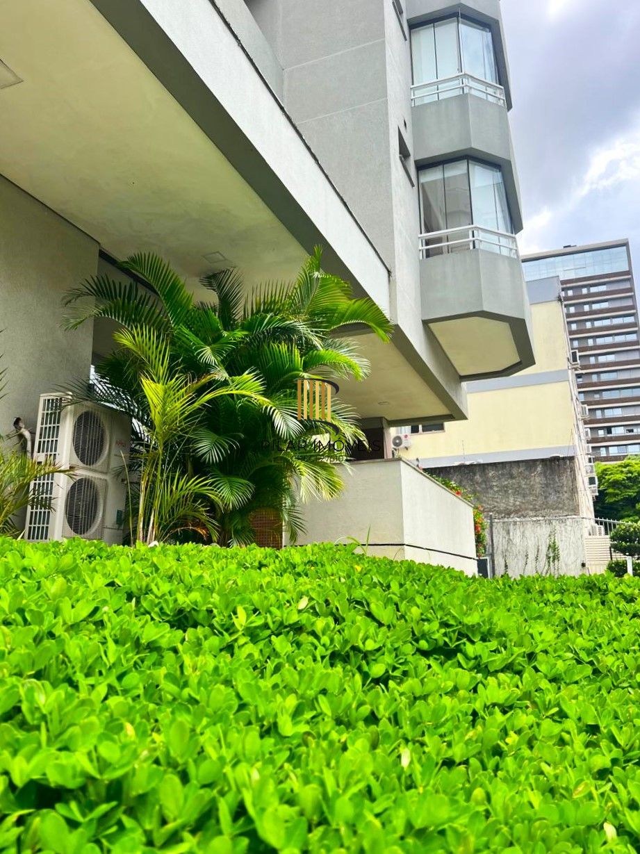 ESPETACULAR APARTAMENTO 2 DORMITÓRIOS COM INFRA NO MENINO DEUS