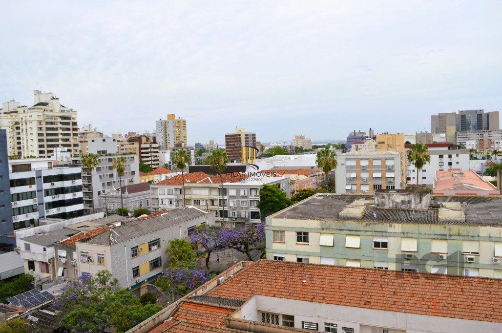Excelente apartamento 2 dormitórios com  1 suíte e vista panorâmica para o Guaíba