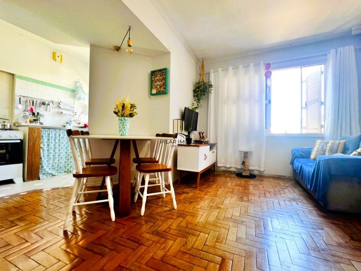 BAIRRO AUXILIADORA - VENDA 2 DORMITÓRIOS DE FRENTE