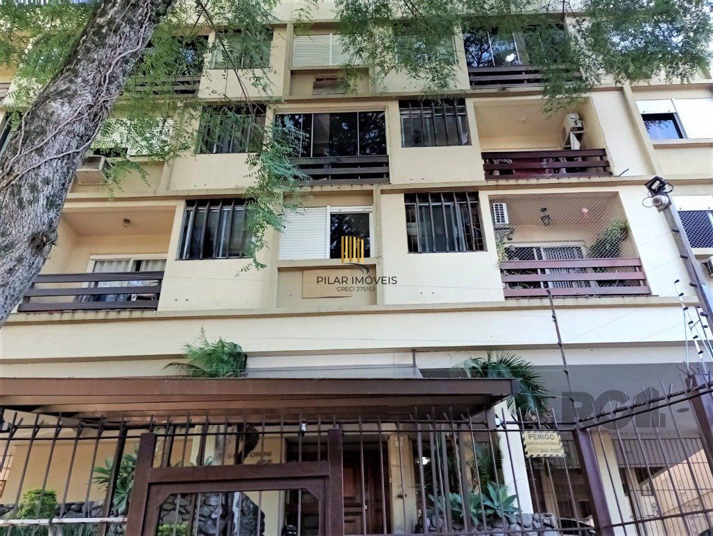 ótimo apartamento 2 dormitórios com sacada e 1 vaga de garagem coberta por convenção. - Pilar Imóveis