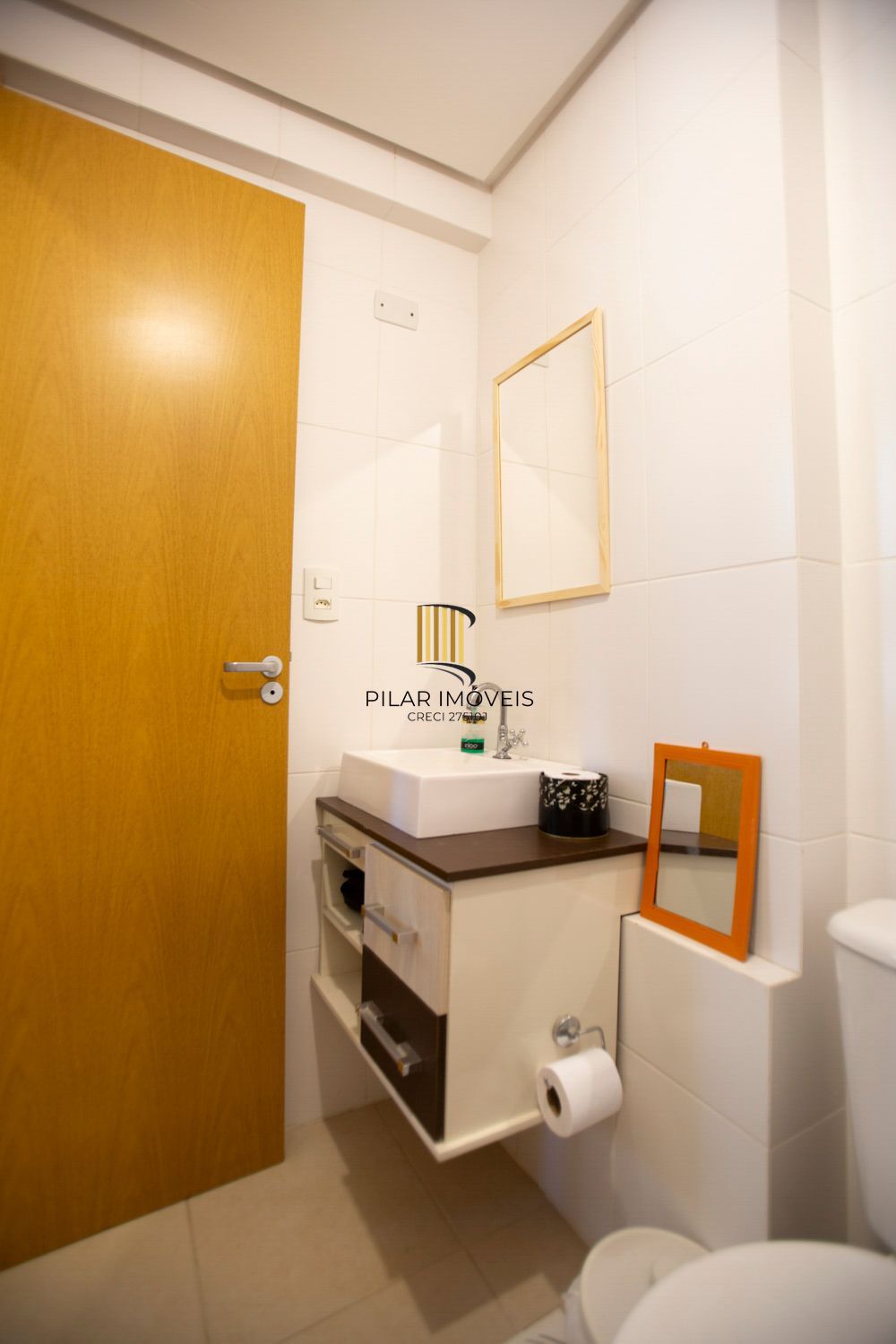Apartamento 2 dormitórios com vaga em São Leopoldo