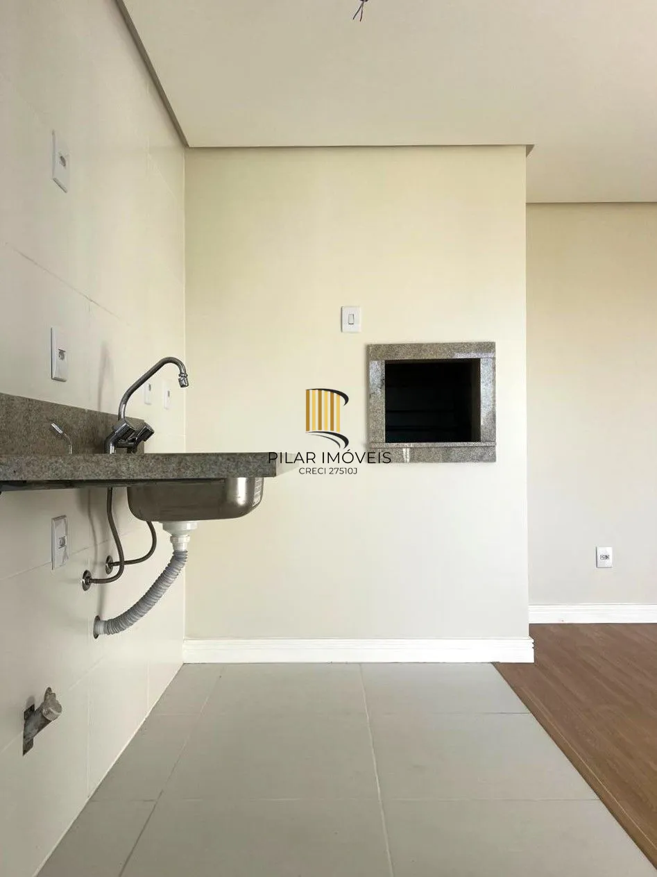Apartamento 1 dormitório com vaga no Mont´t Serrat