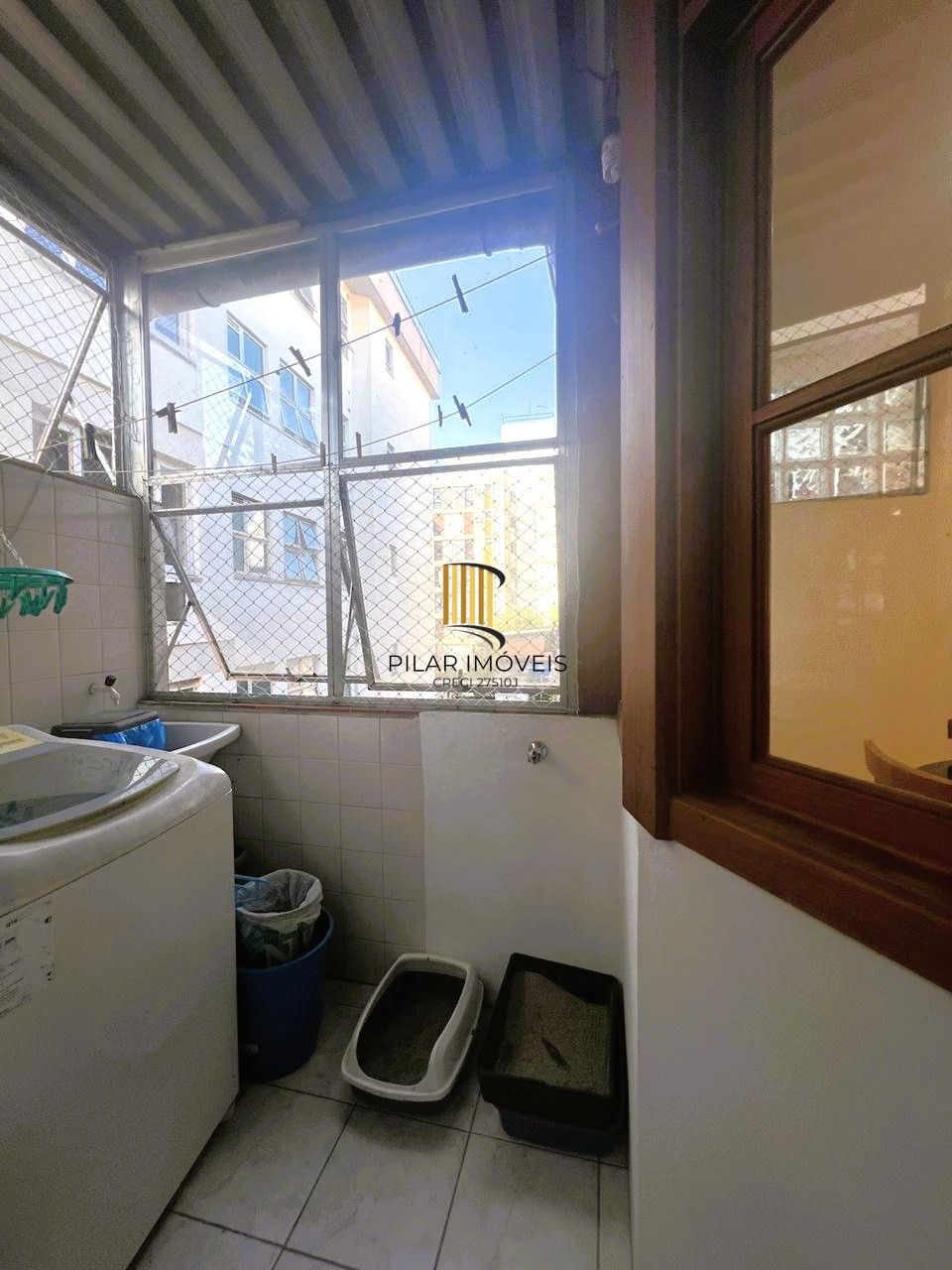 APARTAMENTO 3 DORMITÓRIOS NO BAIRRO BOM FIM PRÓXIMO A UFRGS E PARQUE REDENÇÃO.