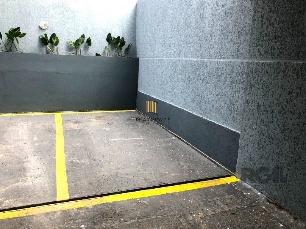 2 dorm. com 1 suíte, churrasqueira e vaga de garagem!