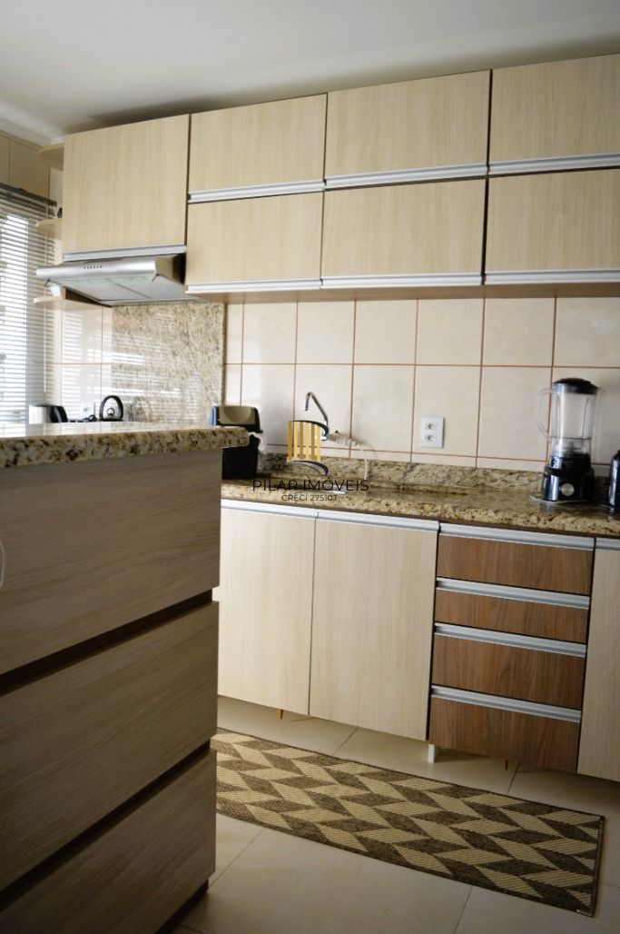 Impecável apto. 2 dormitórios -1 suíte, semimobiliado com linda vista e próximo ao Catamarã no Centro de Guaiba