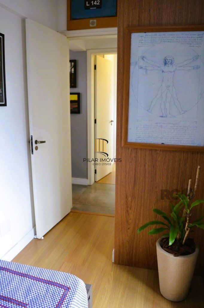 Excelente apartamento 2 dormitórios com  1 suíte e vista panorâmica para o Guaíba