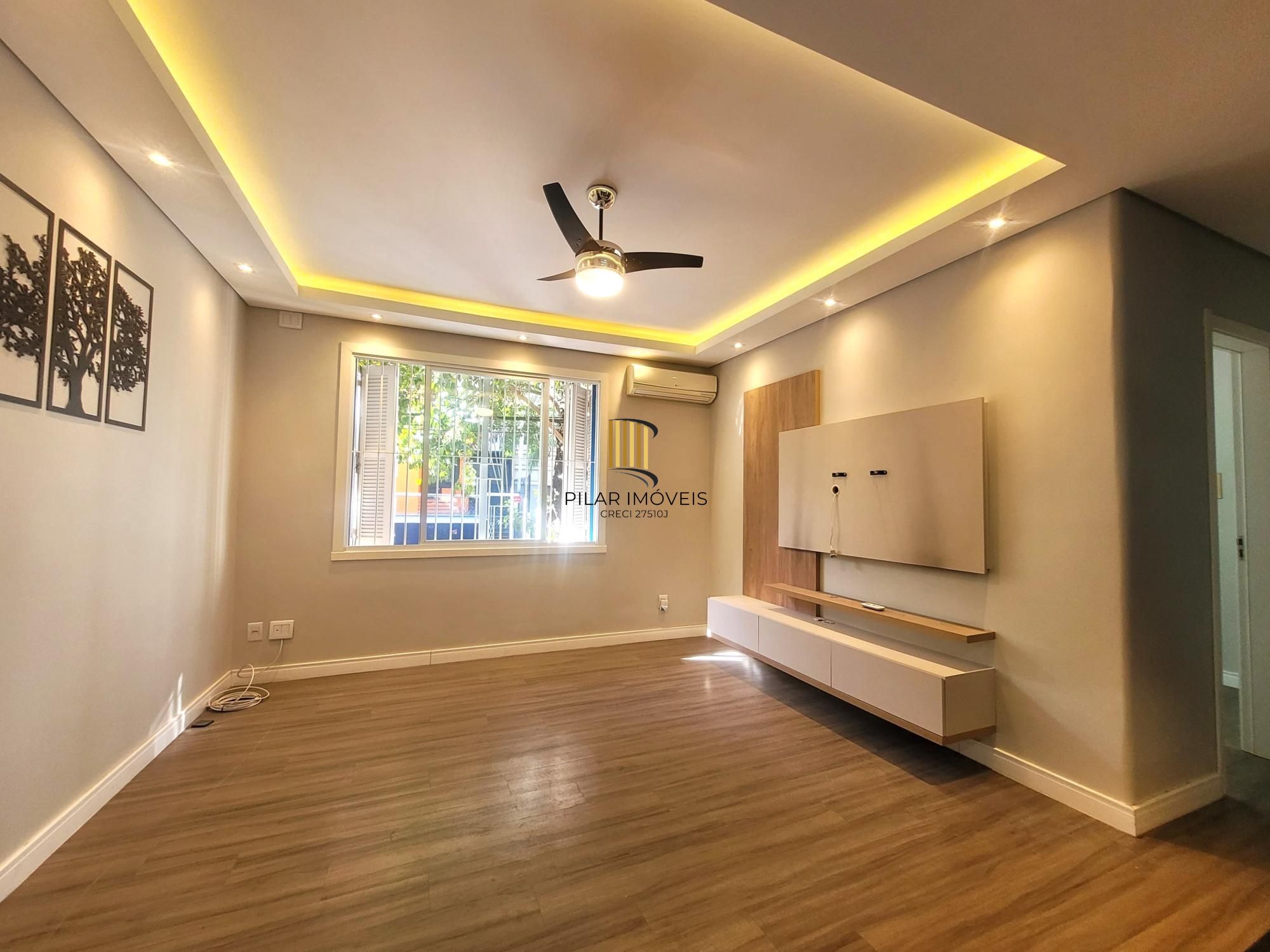 Lindo apartamento 2 dormitórios todo Reformado no Bairro Moinhos.