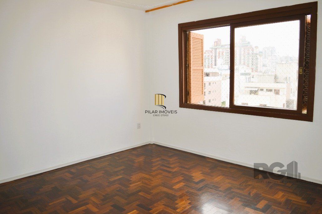 Apartamento 3 dormitórios no BOM FIM 