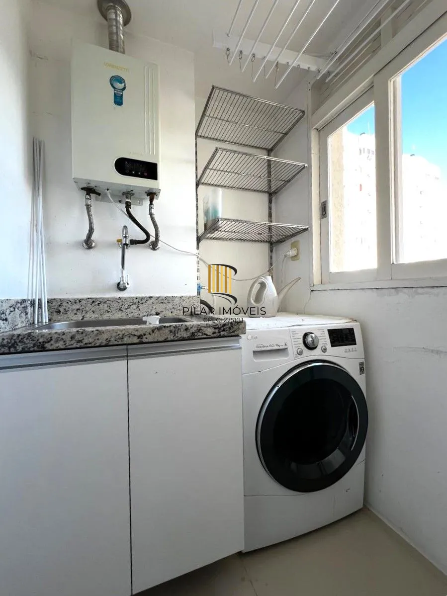 Apartamento 1 dormitório mobiliado com vaga e infra no Bairro Santana