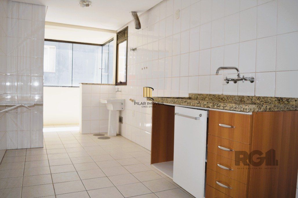 Excelente apto.2 dorm. com 1 suíte, churrasqueira e 1 vaga na Rua Olavo Bilac