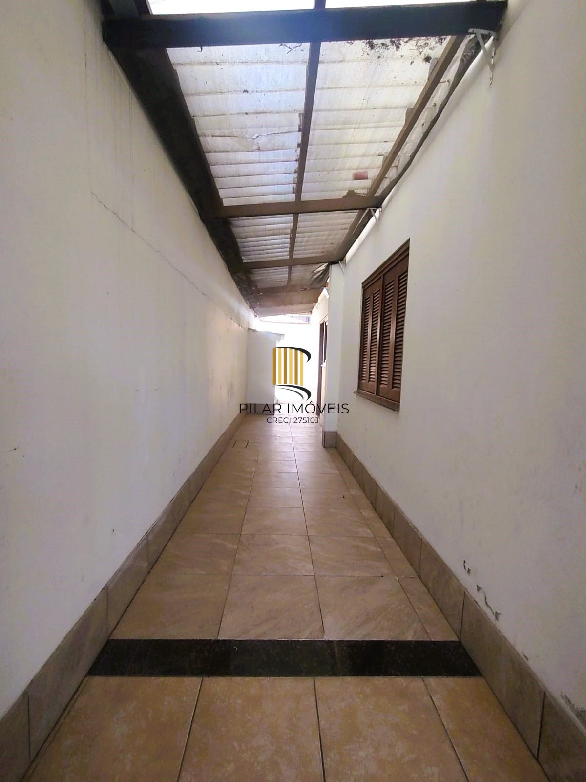 CASA AMPLA E CONFORTÁVEL A VENDA NO BAIRRO COLINA EM GUAIBA