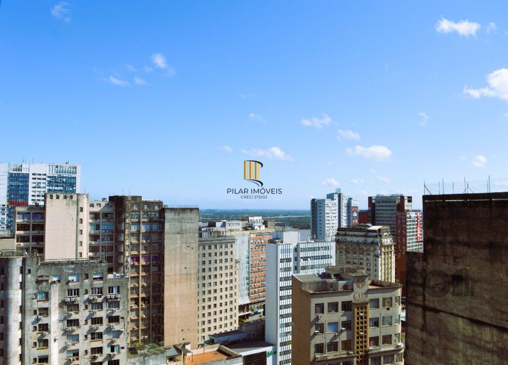 ANDAR INTEIRO NA GALERIA MALCOM 22º - SALA COMERCIAL LINDA E REFORMADA