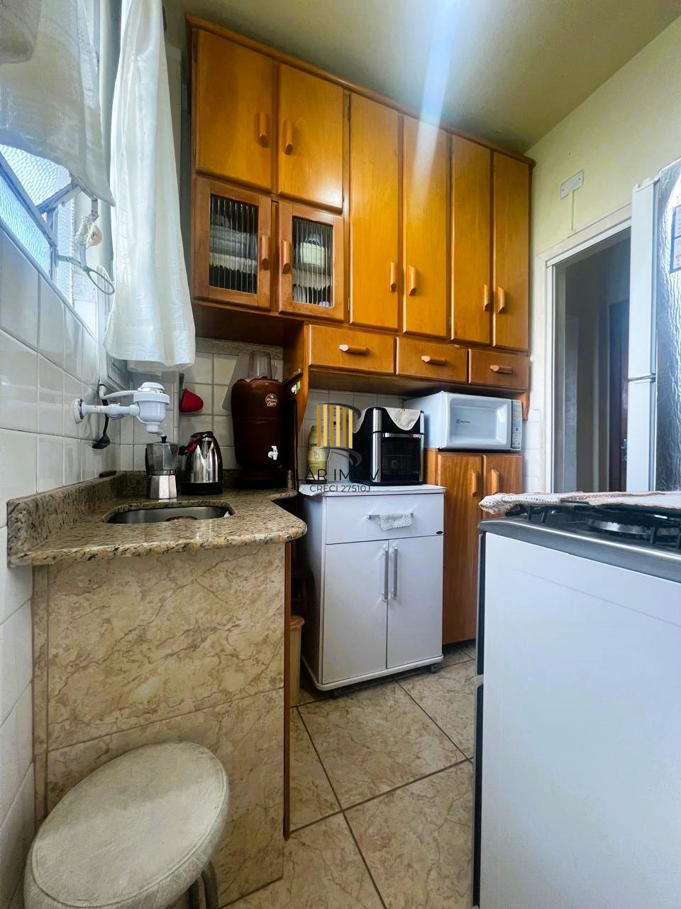 APARTAMENTO 2 DORMITÓRIOS COM VISTA DESLUMBRANTE NO CENTRO DA CIDADE.