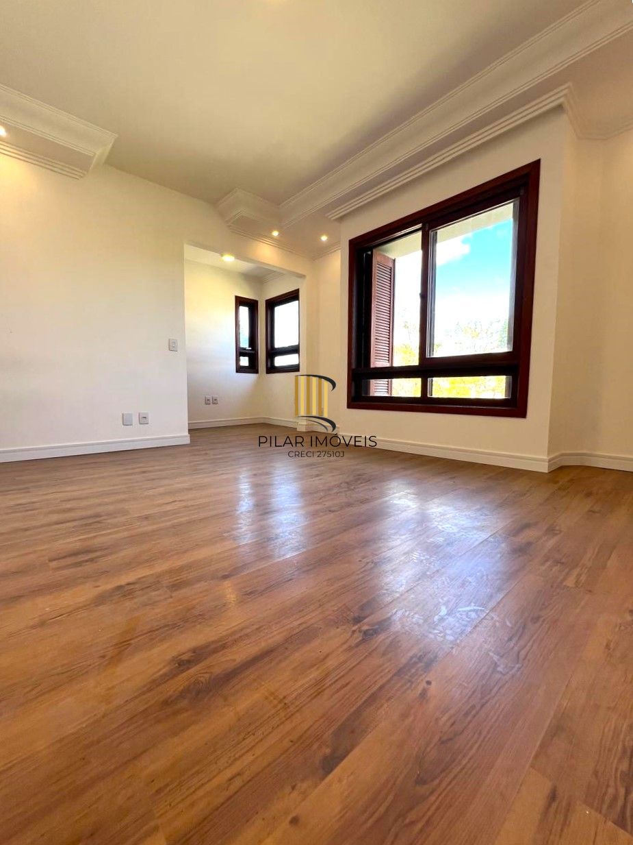 INCRÍVEL CASA COM LAREIRA E ESPAÇO GOOURMET EM CONDOMINIO NO BAIRRO IPANEMA!