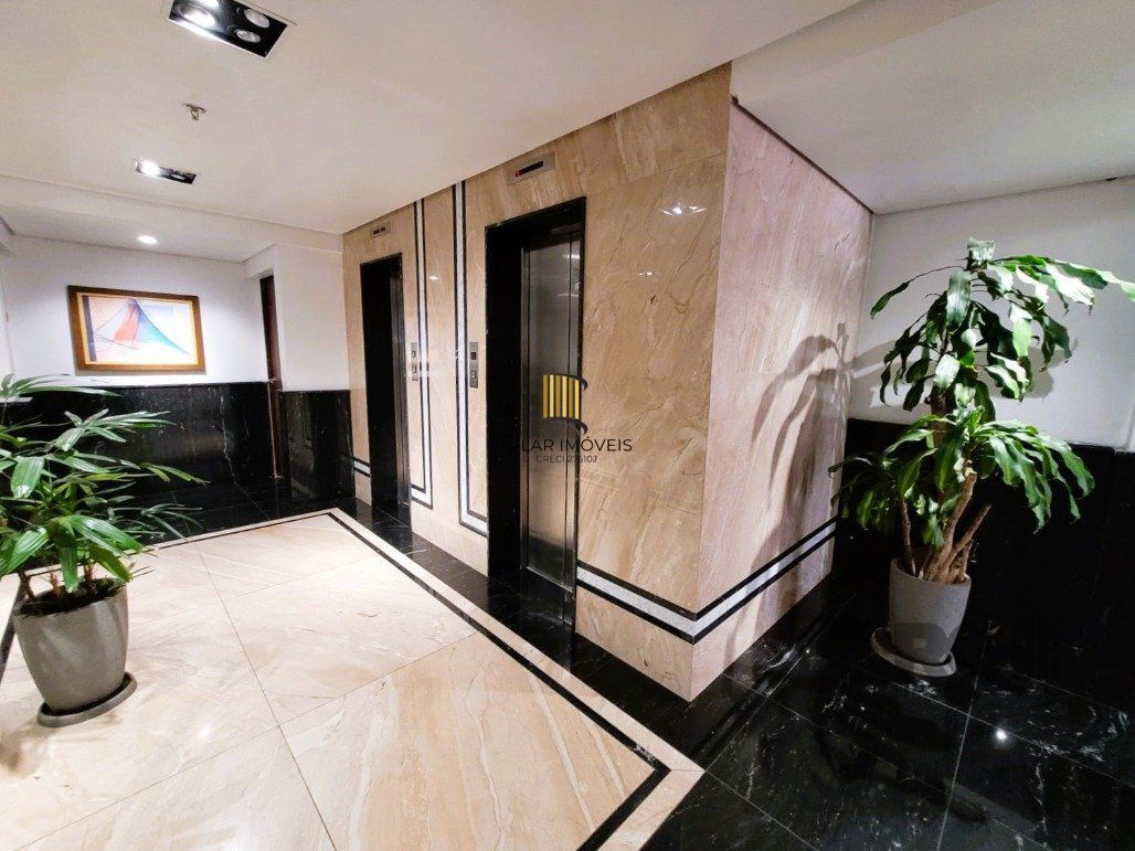 EXCELENTE SALA COMERCIAL NO CENTRO DA CIDADE DE PORTO ALEGRE