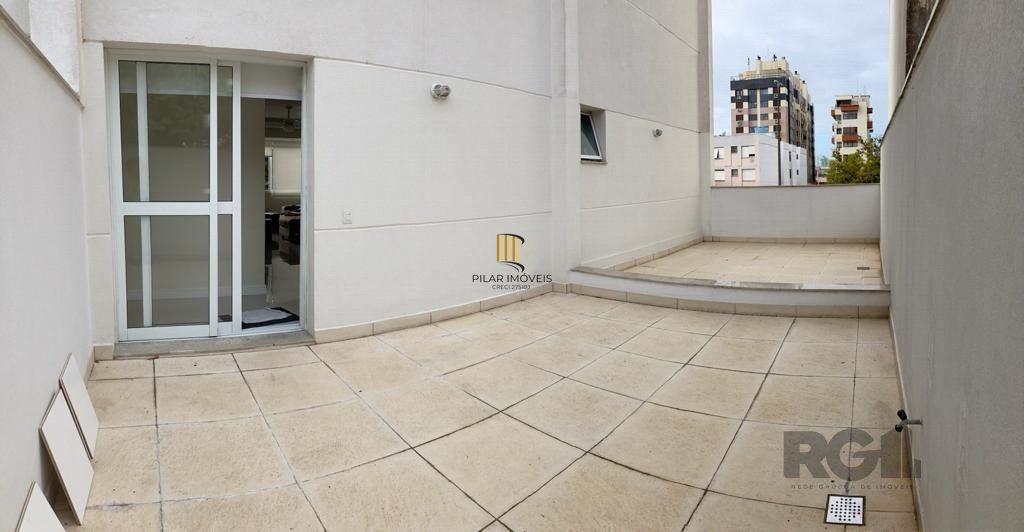 Excelente apartamento 2 dorm. sendo 1 suite, com terraço, churrasqueira, semimobiliado - 1 vaga dupla - Bairro Cidade Baixa