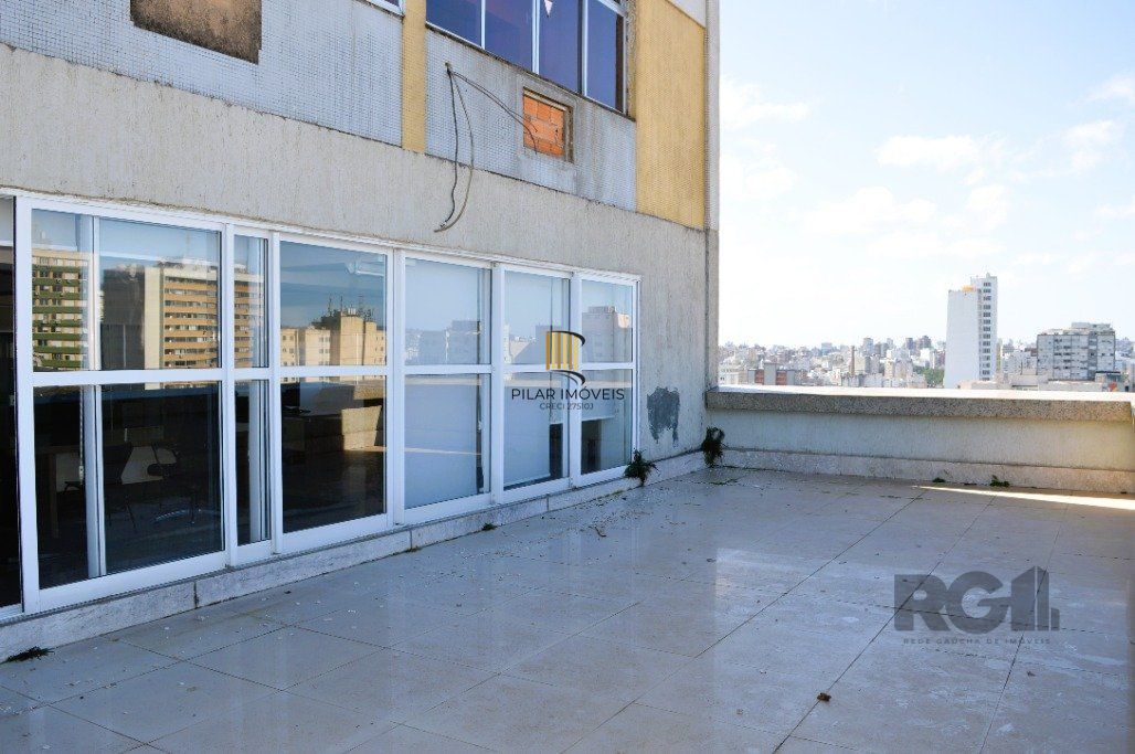 ANDAR INTEIRO NA GALERIA MALCOM 22º - SALA COMERCIAL LINDA E REFORMADA