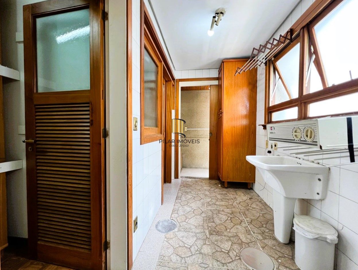 ESPETACULAR APARTAMENTO 2 DORMITÓRIOS COM INFRA NO MENINO DEUS