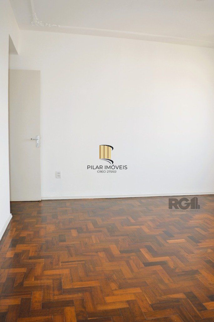 Apartamento 3 dormitórios no BOM FIM 