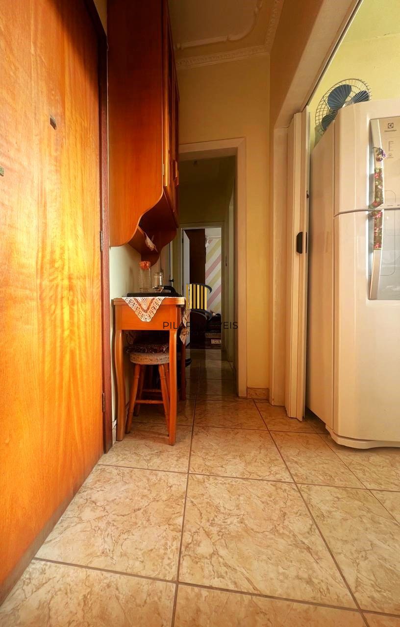 APARTAMENTO 2 DORMITÓRIOS COM VISTA DESLUMBRANTE NO CENTRO DA CIDADE.