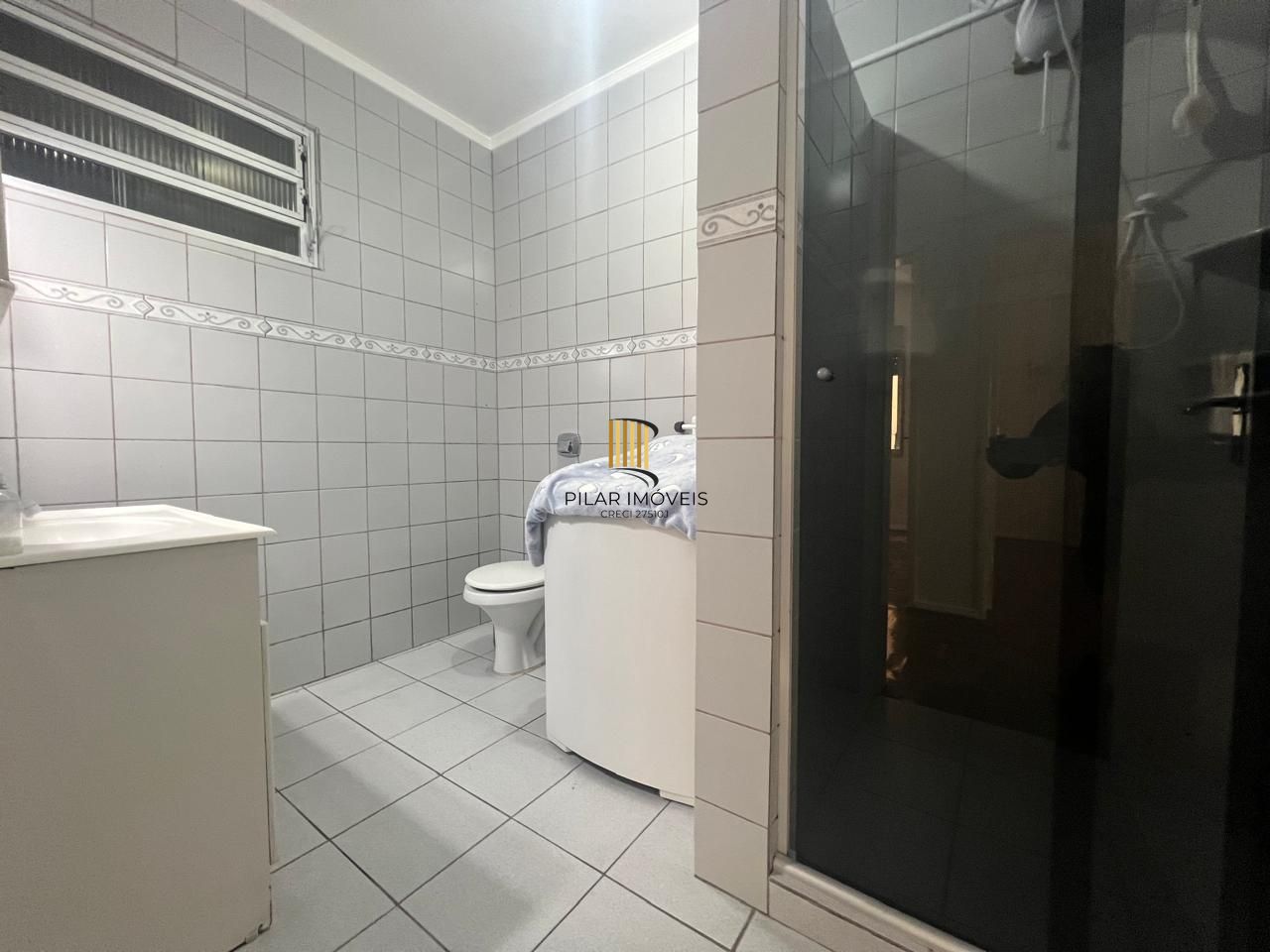 EXCELENTE E AMPLO APARTAMENTO 3 DORMITÓRIOS NO CENTRO - MUITA LUZ E O MELHOR DA VIDA URBANA!