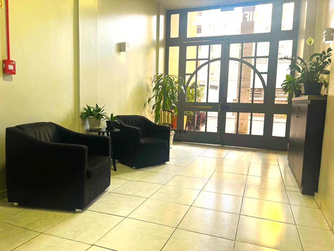 APARTAMENTO 2 DORMITÓRIOS COM VISTA DESLUMBRANTE NO CENTRO DA CIDADE.