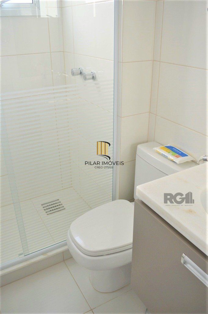Excelente apartamento 2 dorm. sendo 1 suite, com terraço, churrasqueira, semimobiliado - 1 vaga dupla - Bairro Cidade Baixa
