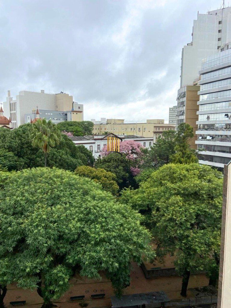 Apartamento 3 dormitórios no bairro Centro Histórico