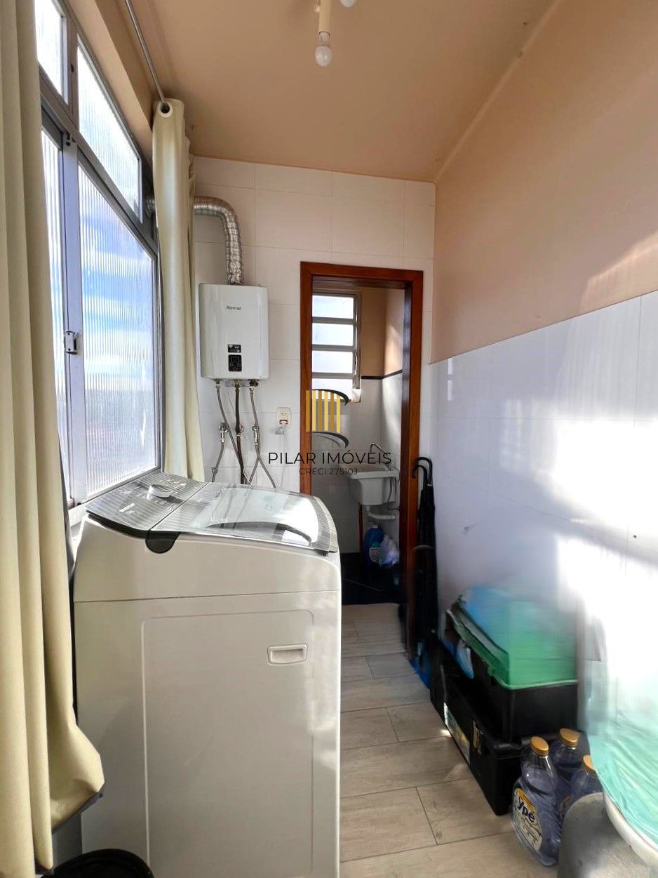 Apartamento 3 dormitórios em Frente a Faculdade de Odonto  e  Hosp. Clínicas