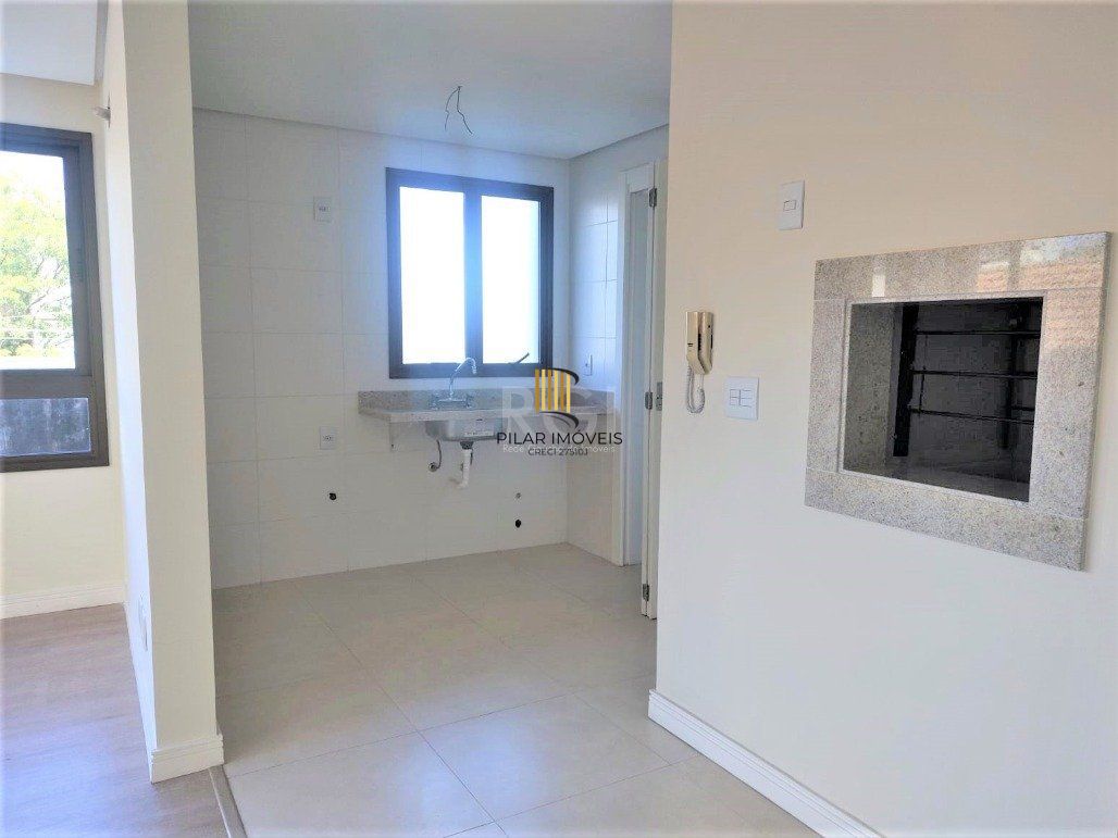 Excelente apartamento 2 dormitórios com  duas suítes,lavabo e vaga coberta próximo Av: Goethe