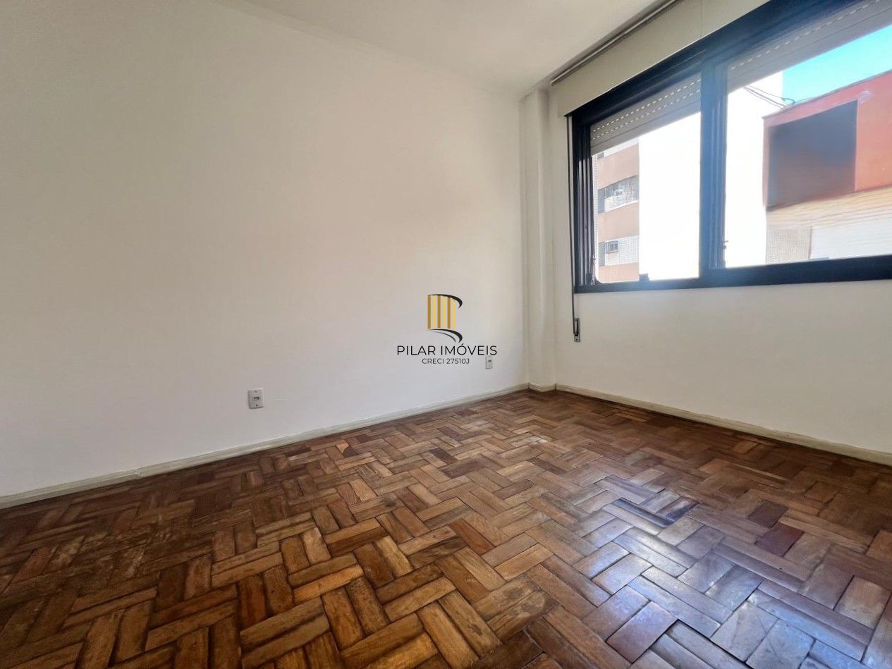 APARTAMENTO 1 DORMITÓRIO COM PORTARIA E ELEVADOR NA RUA GEN. LIMA E SILVA.