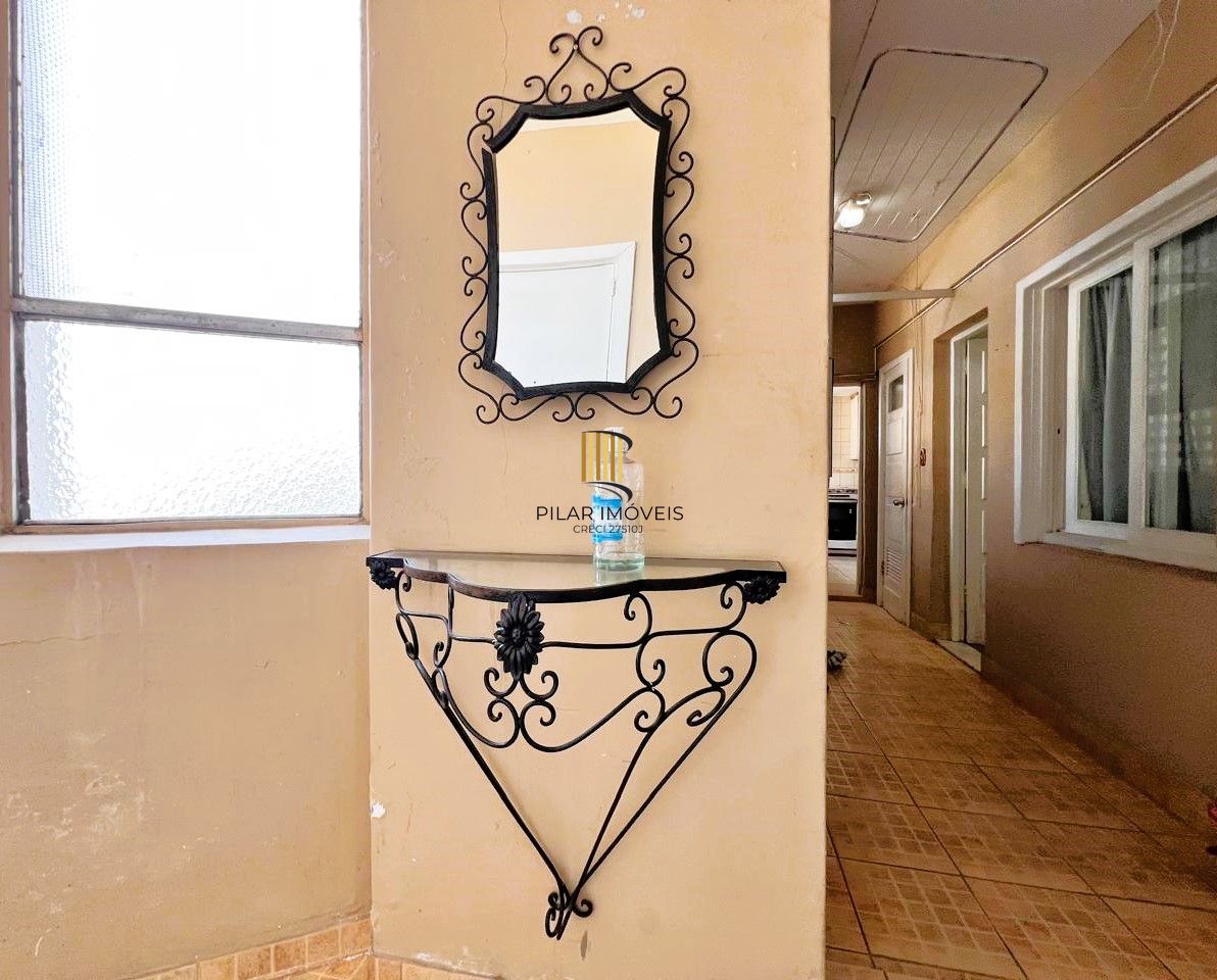 Magnífico apartamento 3 dormitórios com vaga e depósito, vista excepcional para o Guaíba!