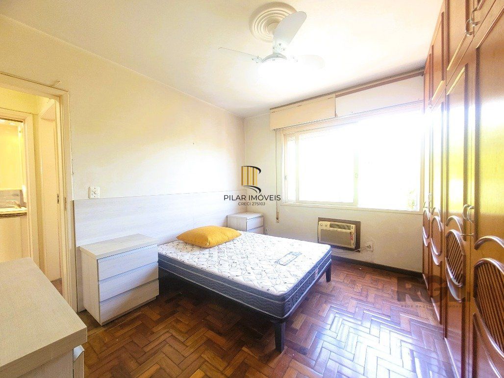 Apartamento 2 dormitórios no bairro Azenha