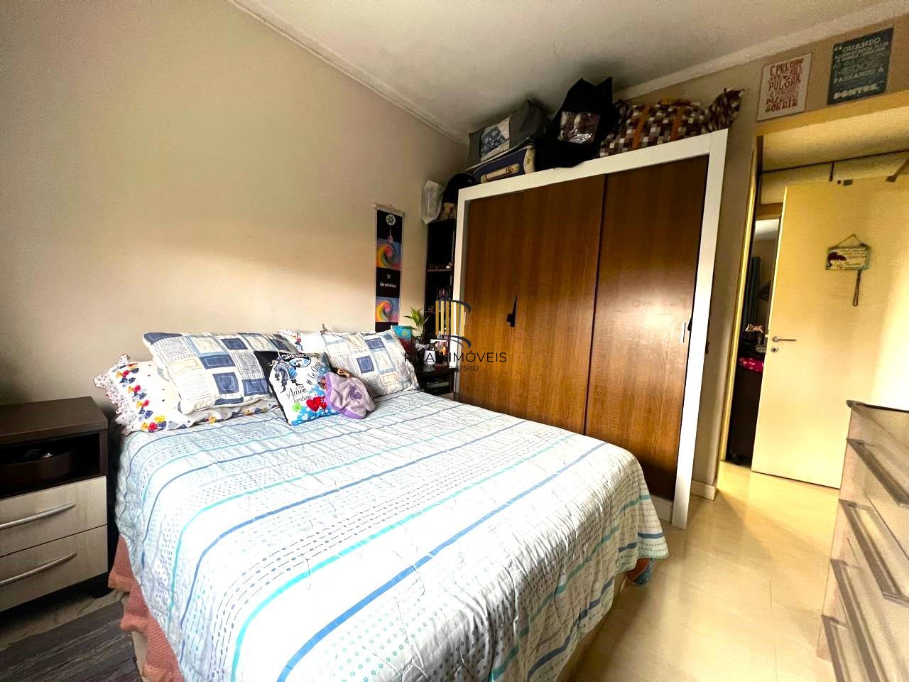 Excelente apartamento 2 dormitórios com duas vagas na Cidade Baixa