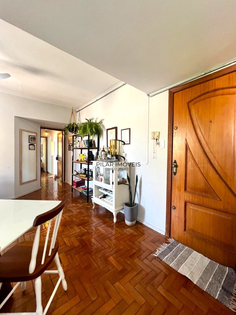 BAIRRO AUXILIADORA - VENDA 2 DORMITÓRIOS DE FRENTE