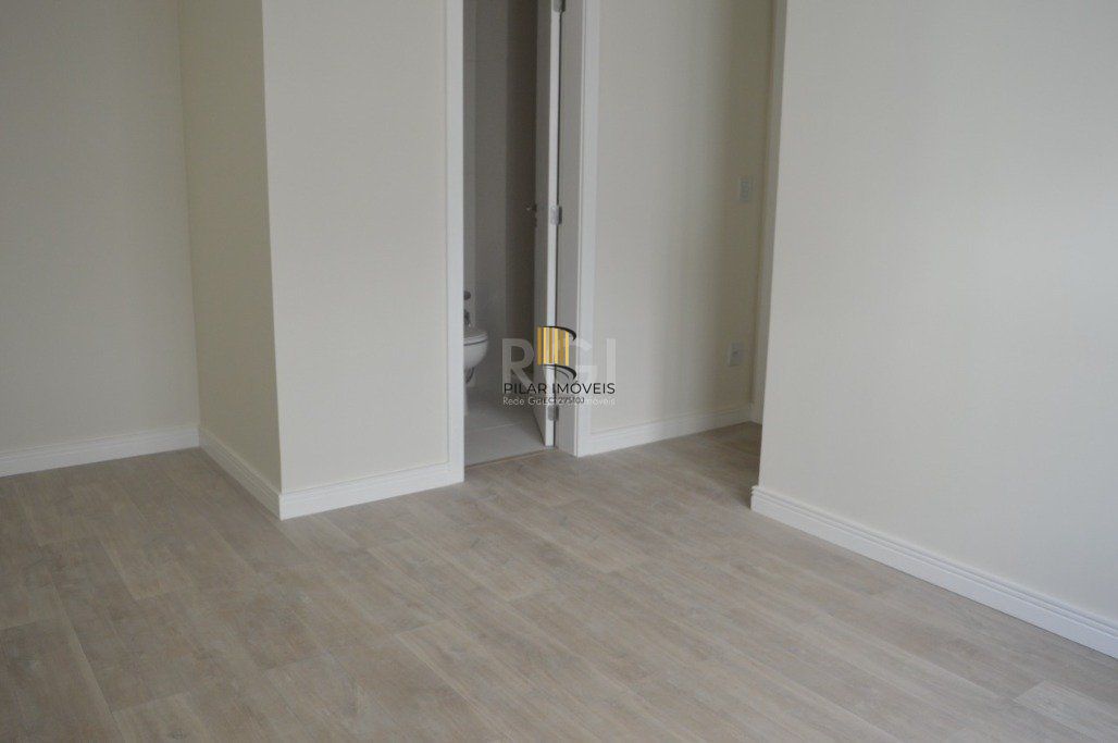 Apartamento 2 dormitórios com box duplo próximo ao Zaffari da Cabral