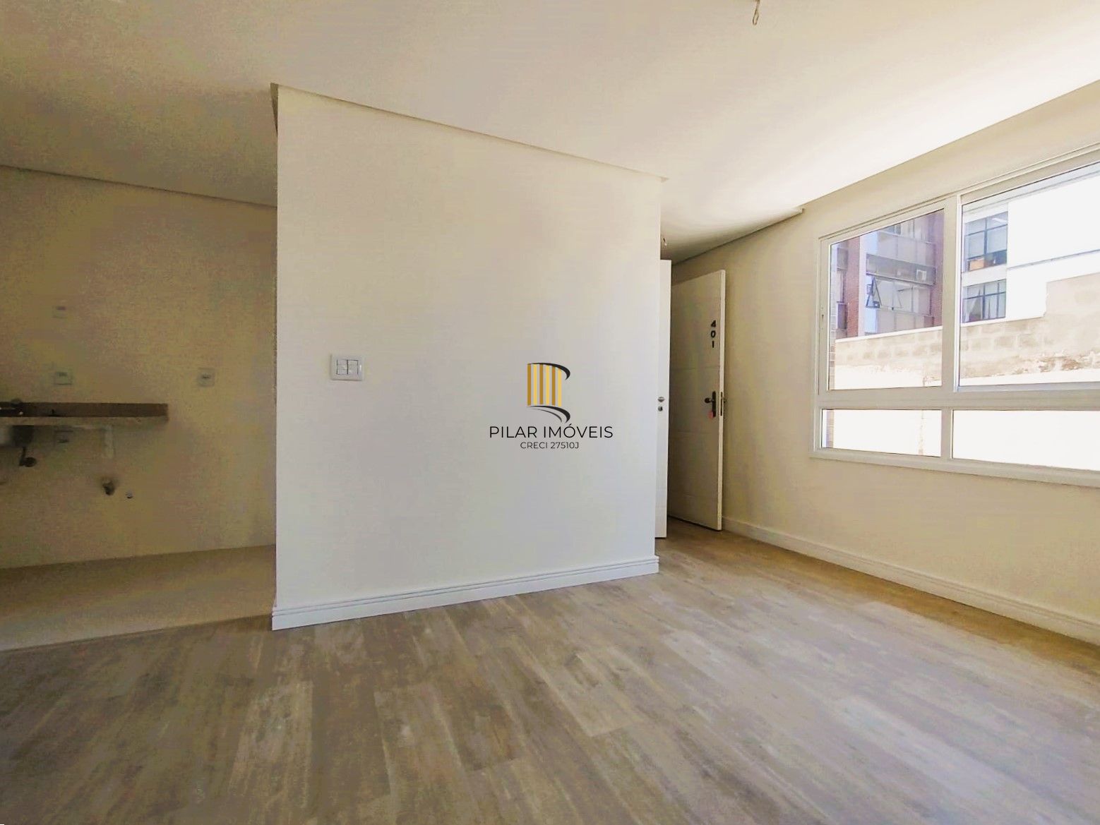 Apartamento com  2 suítes e lavabo em frente ao Parque da Redenção