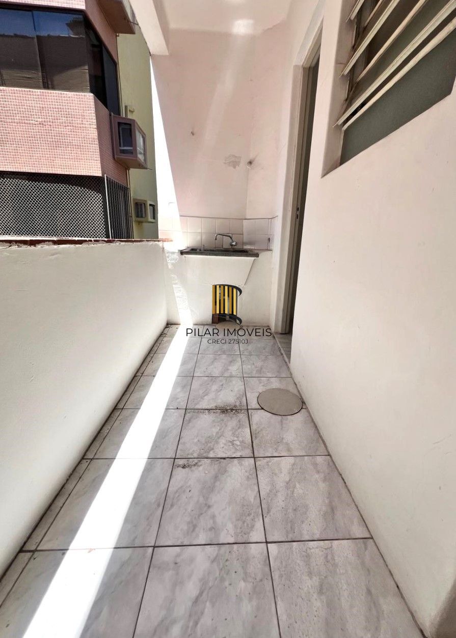 Apartamento 2 dormitórios na João Telles