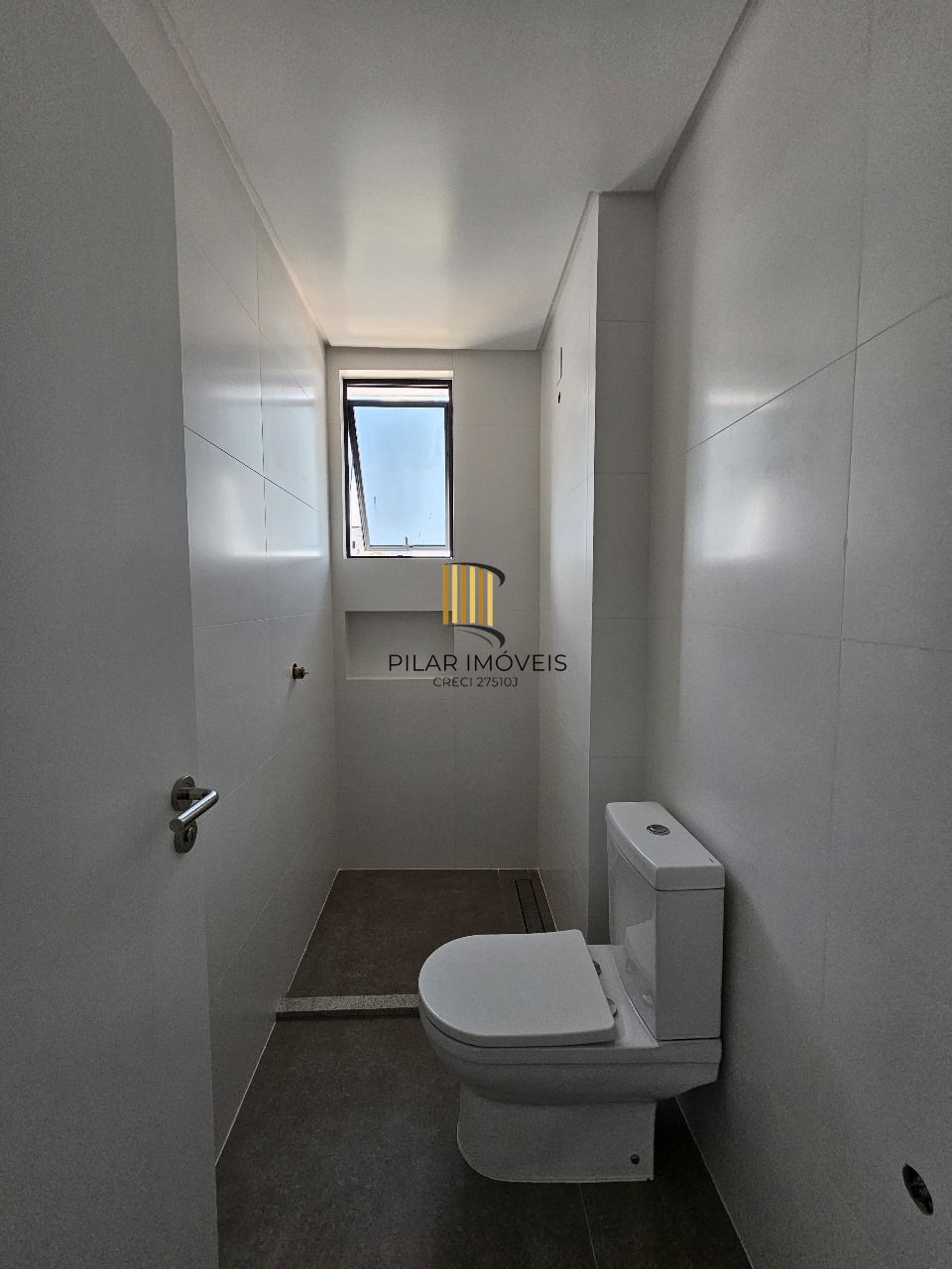 APARTAMENTO DE LUXO NO BLUE WAVES RESIDENCES EM PIÇARRA- SC COM VISTA PARA O MAR - ALTO PADRÃO