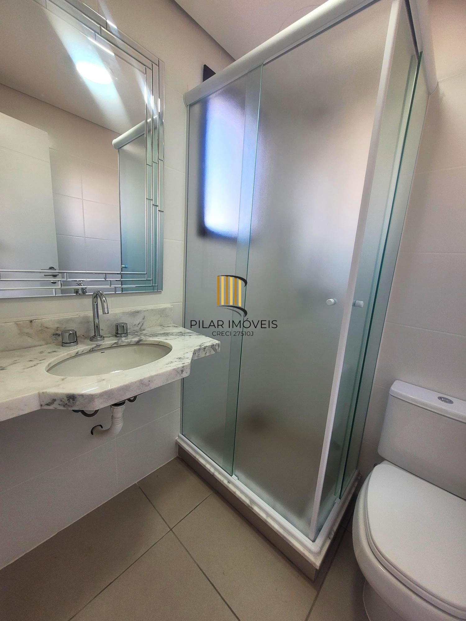 Excelente apartamento 2 dormitórios semi mobiliado no Mont`t Serrat