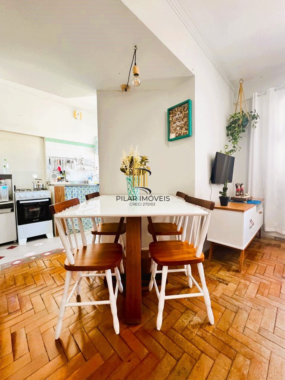 BAIRRO AUXILIADORA - VENDA 2 DORMITÓRIOS DE FRENTE