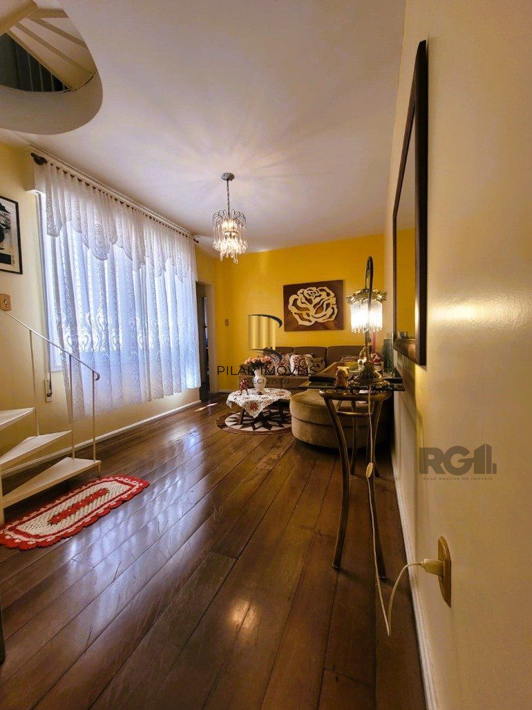 ÓTIMA OPORTUNIDADE NO BAIRRO SANTANA: LINDO DUPLEX COM VAGA COBERTA