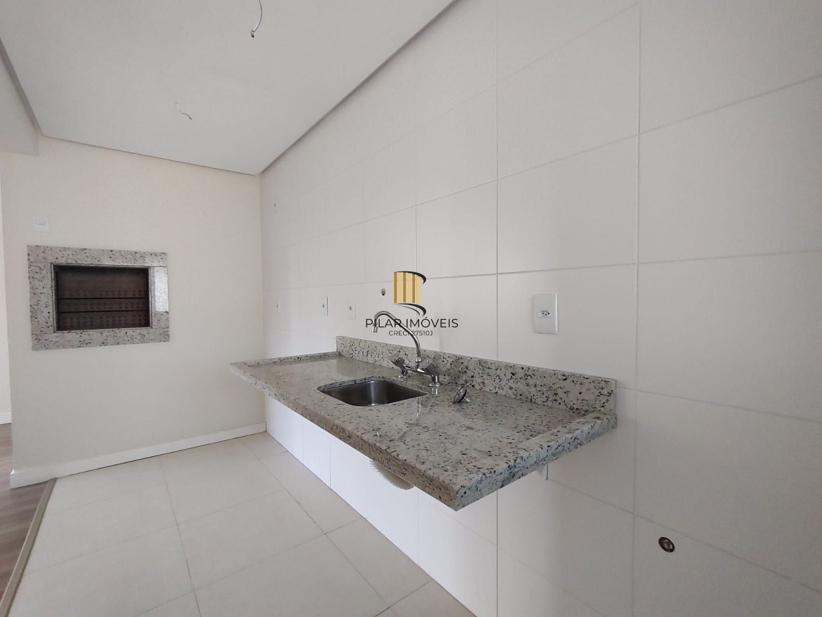 Excelente Apartamento 3 dormitórios com duas vagas no Rio Branco