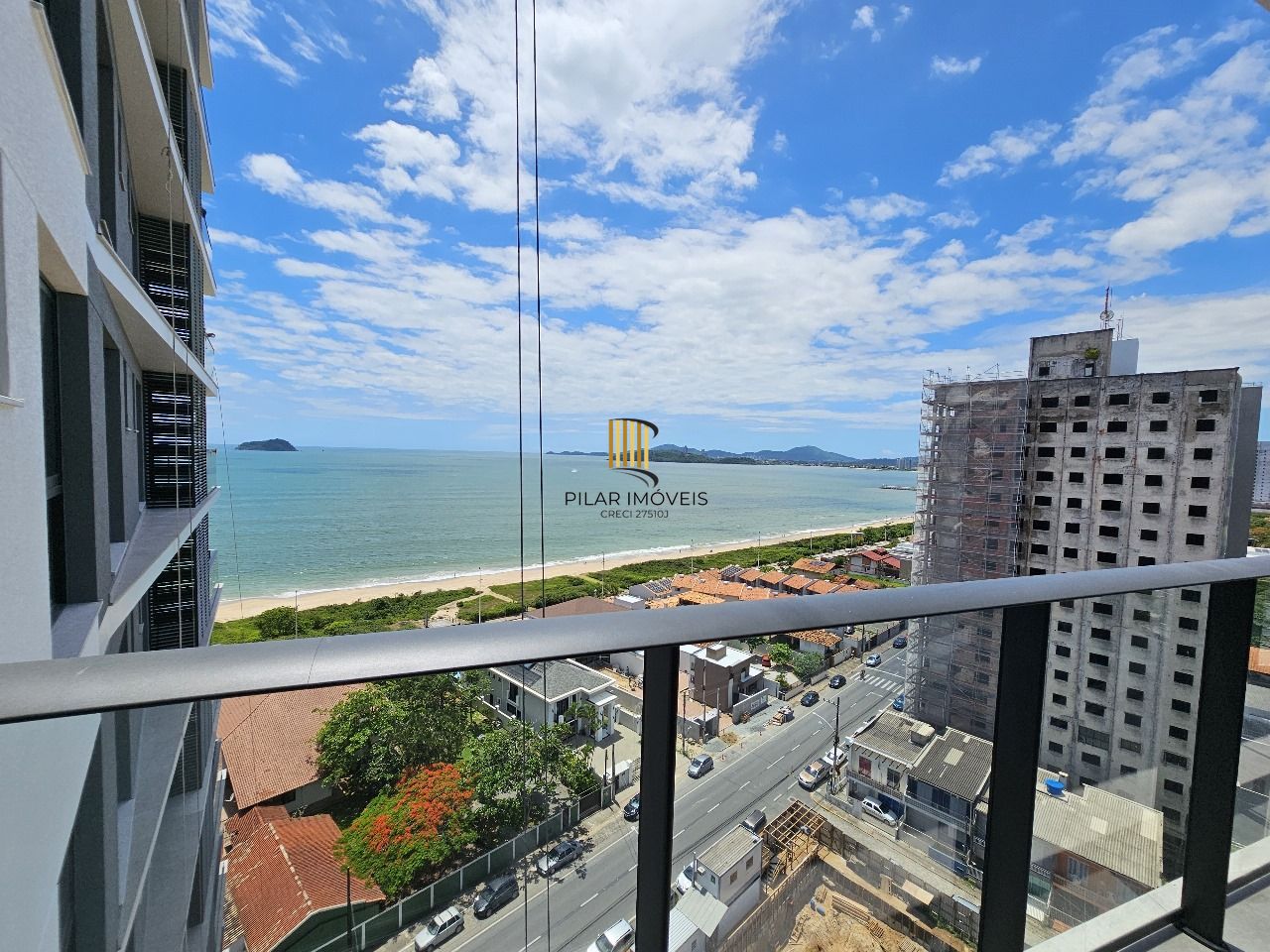 APARTAMENTO DE LUXO NO BLUE WAVES RESIDENCES EM PIÇARRA- SC COM VISTA PARA O MAR - ALTO PADRÃO