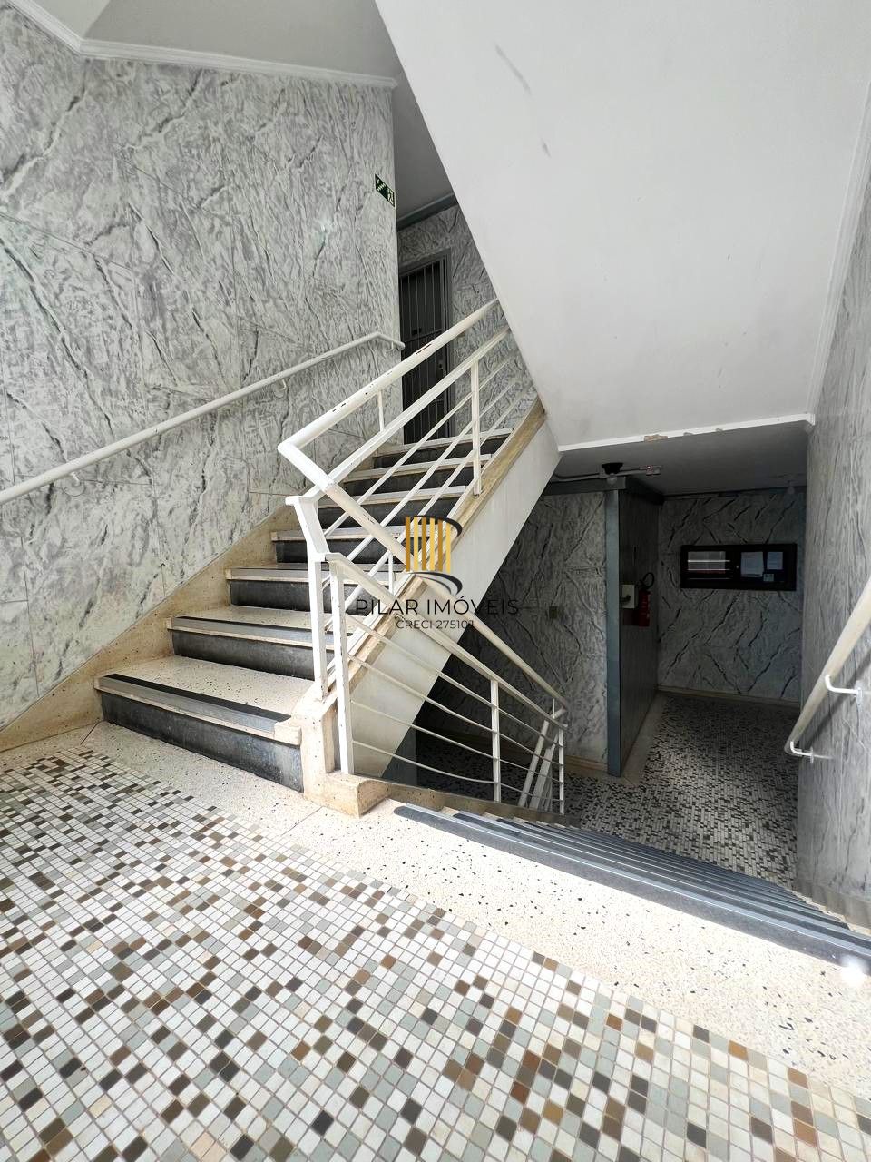 BAIRRO AUXILIADORA - VENDA 2 DORMITÓRIOS DE FRENTE